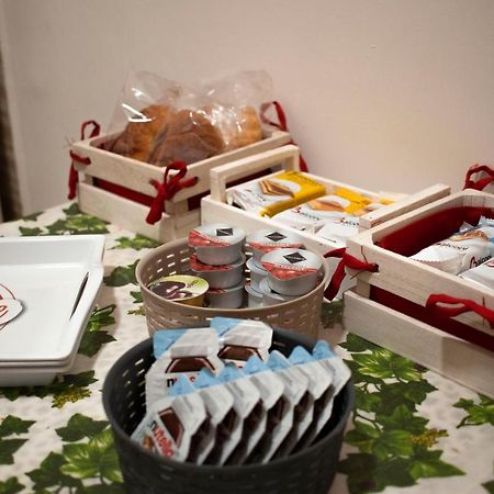 Notte Stellata Apartment Наполи Екстериор снимка